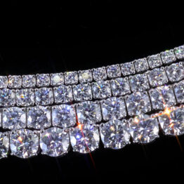 Custom-made high-end jewelry for women with a 4mm moissanite tennis chain s925 sterling silver necklace from Europe and America